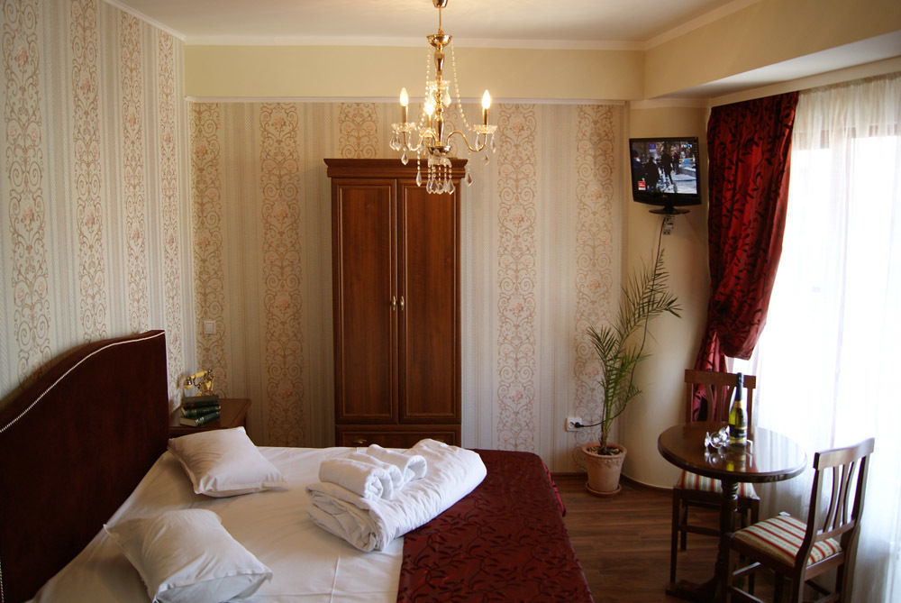 Hotel Ss Residence Unirii Bukarest Eksteriør billede